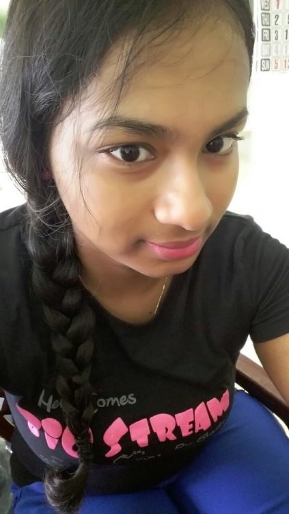 18 Years Old Big Boobs Desi Teen (3).jpg