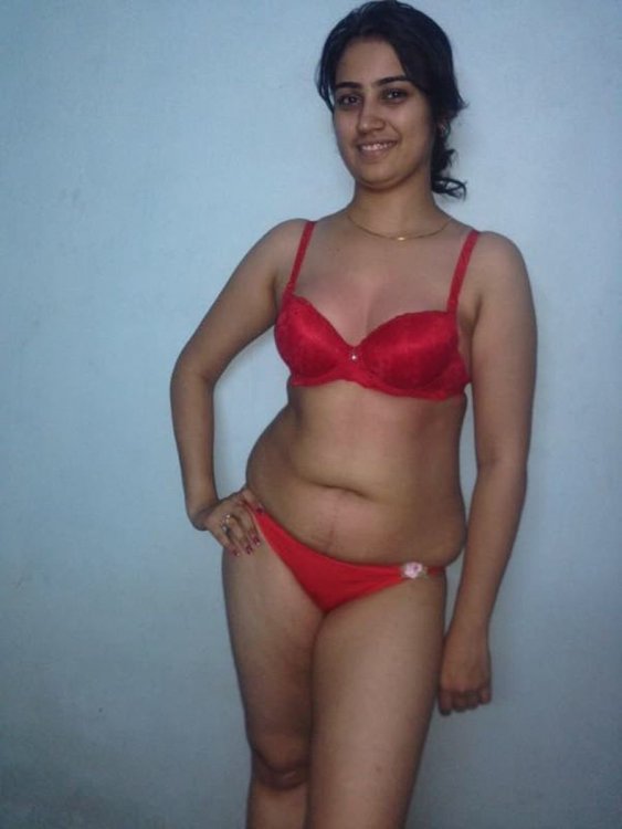 Pakistani College girl nude pictures (10).jpg