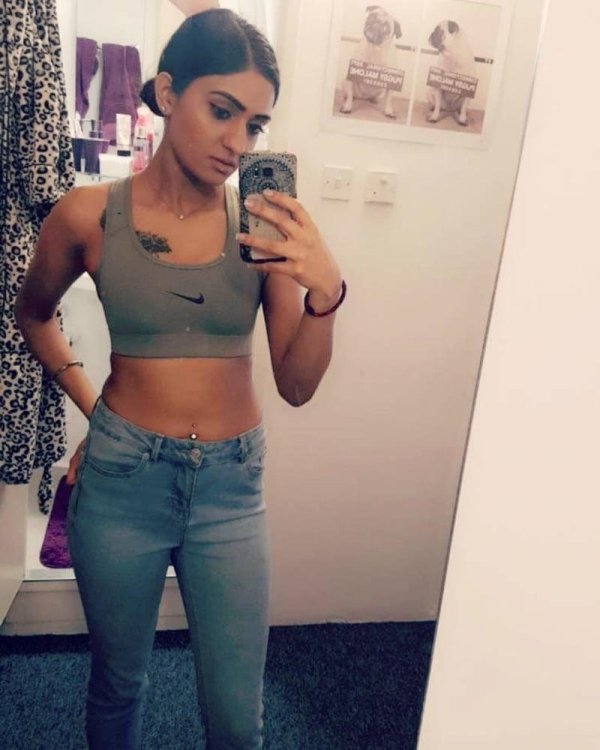 Rich Young Girl Showing Small Boobs & Juicy Pussy (3).jpeg