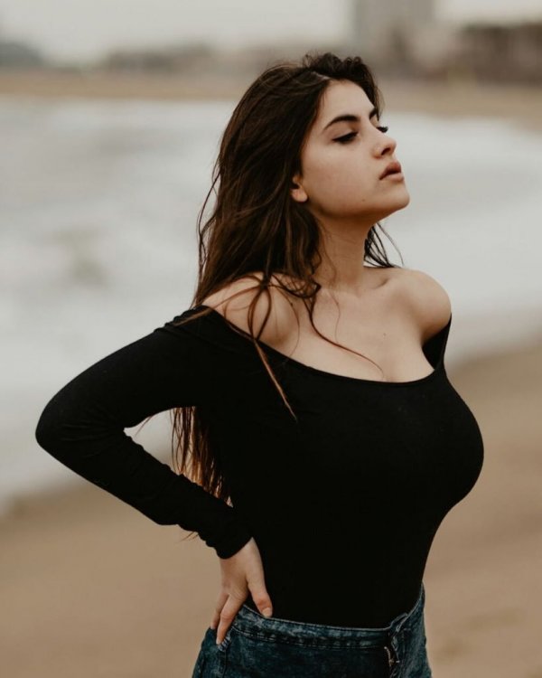 Judit-Guerra_thefappening2015_com-94.thumb.jpg.b68c4220f356214ca1e7c743e6e4a525.jpg