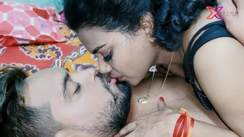 Biwi ke Pass.mp4_snapshot_01.44_[2021.04.01_21.39.25].jpg