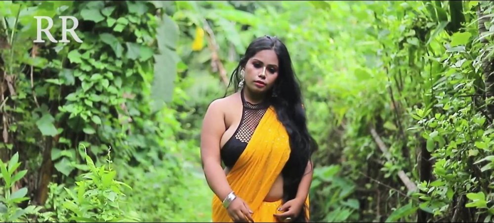 Introducing Sreetama Yellow Colour Saree Debut Episode RR 2021_00_05_39_09_51.jpg