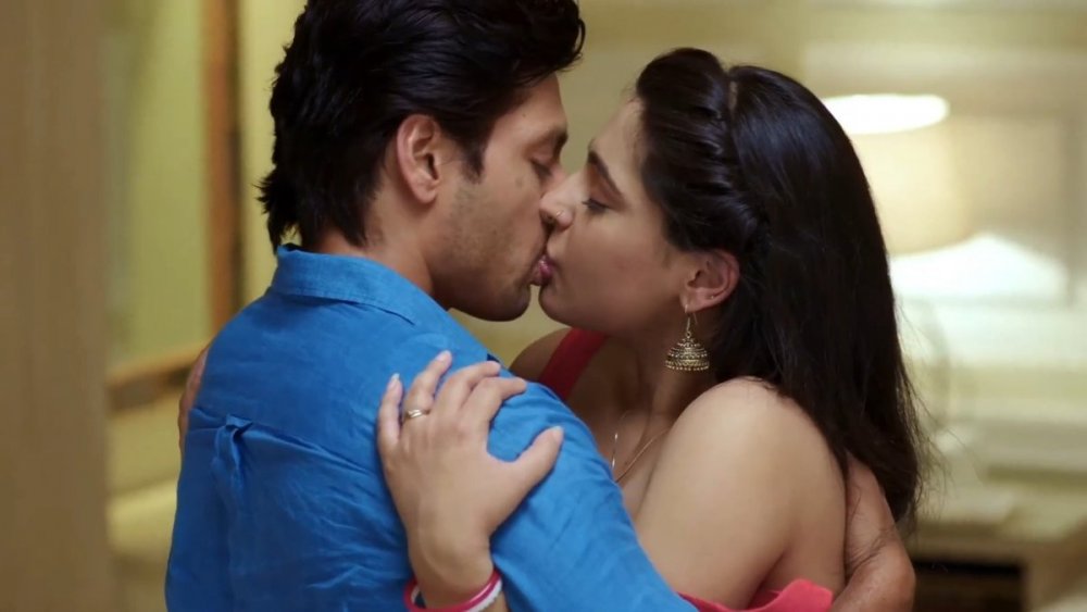 redditsave.com_shiny_dixit_sex_scene_in_tadap_series_on_ulluapp-zl901km1flz81_exported_67300.jpg